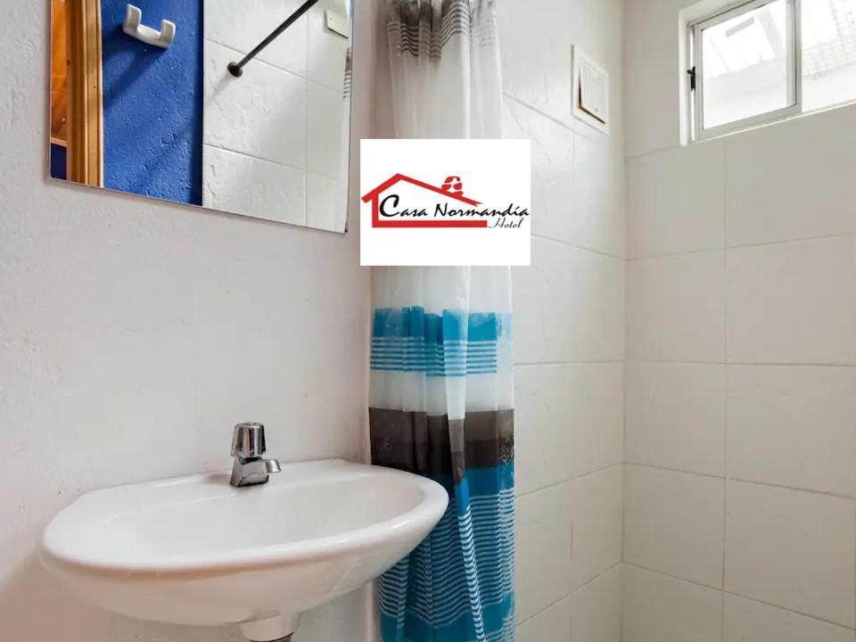Hotel Casa Normandia Богота Экстерьер фото