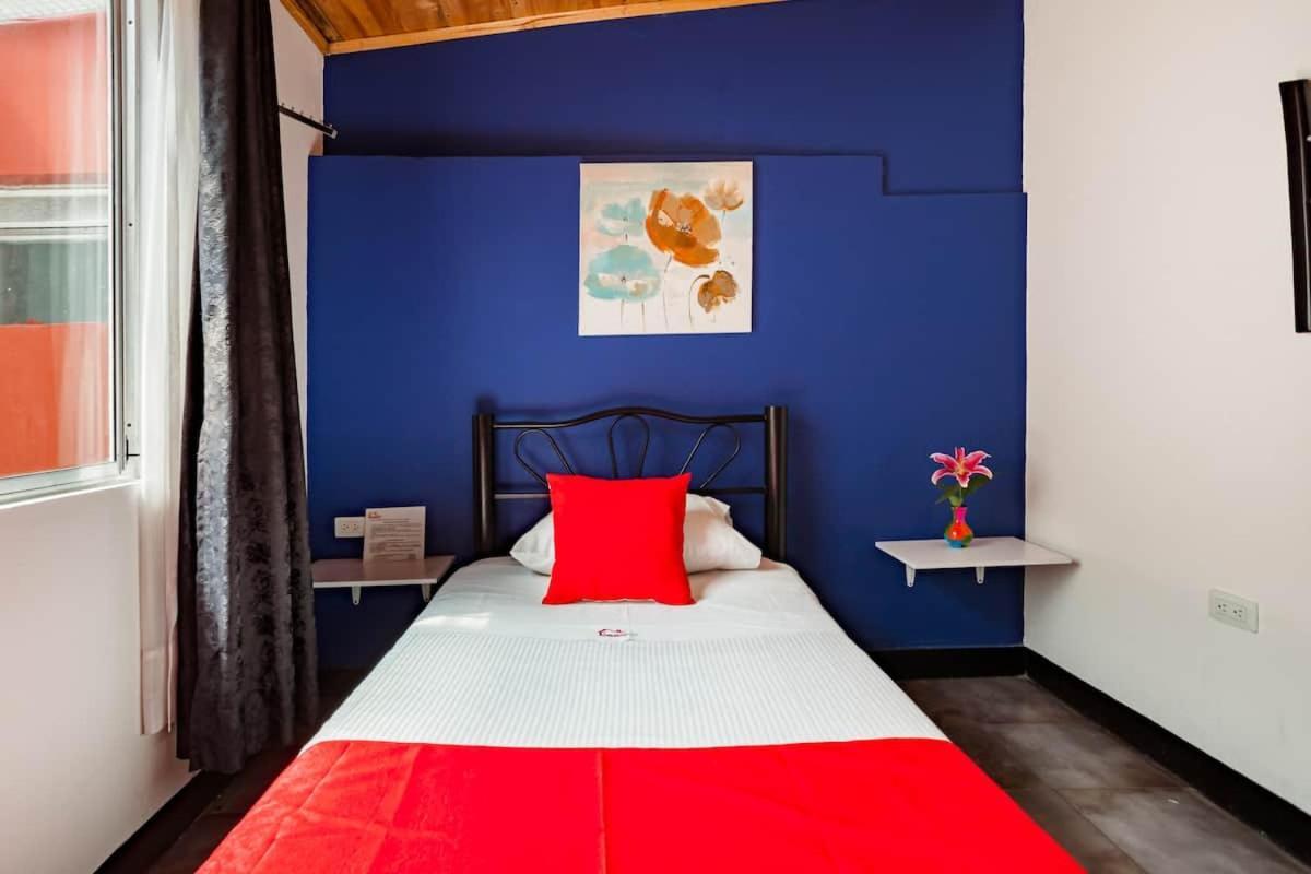 Hotel Casa Normandia Богота Экстерьер фото