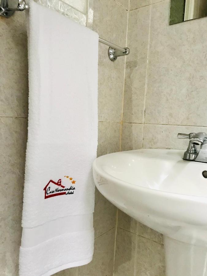 Hotel Casa Normandia Богота Экстерьер фото